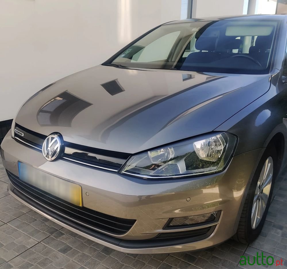2015' Volkswagen Golf photo #4