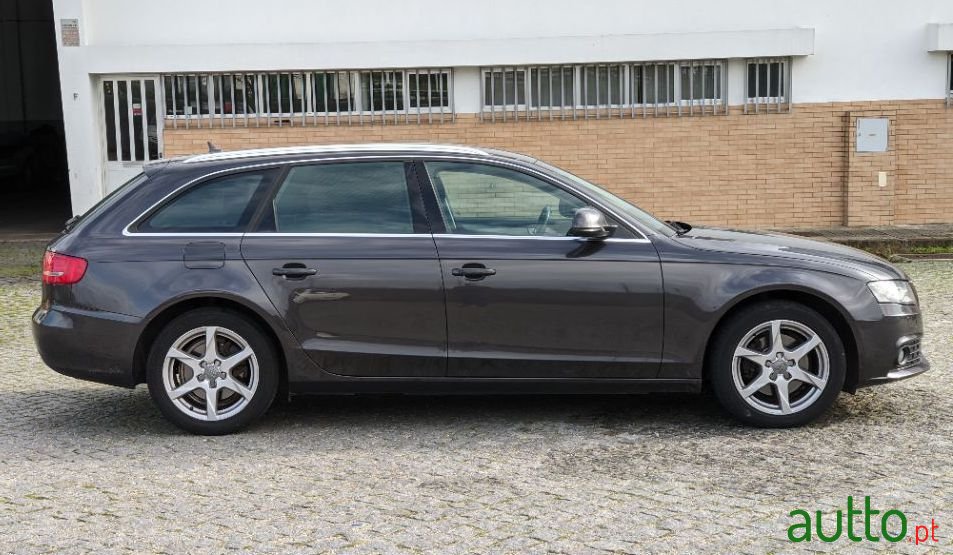 2008' Audi A4 Avant photo #3