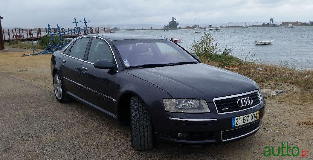 2004' Audi A8 photo #2