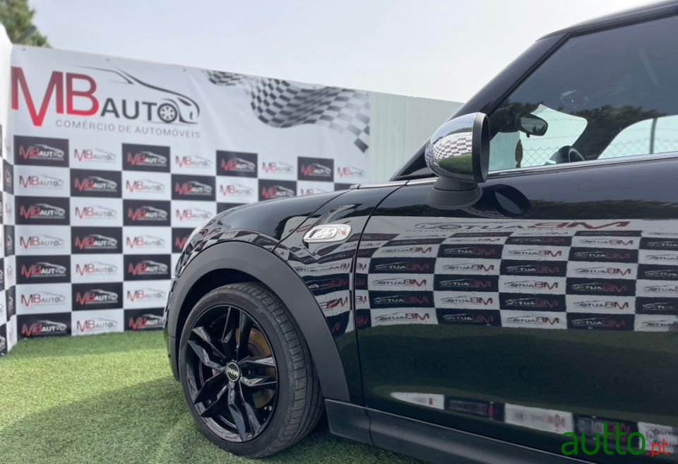 2016' MINI Cooper photo #4