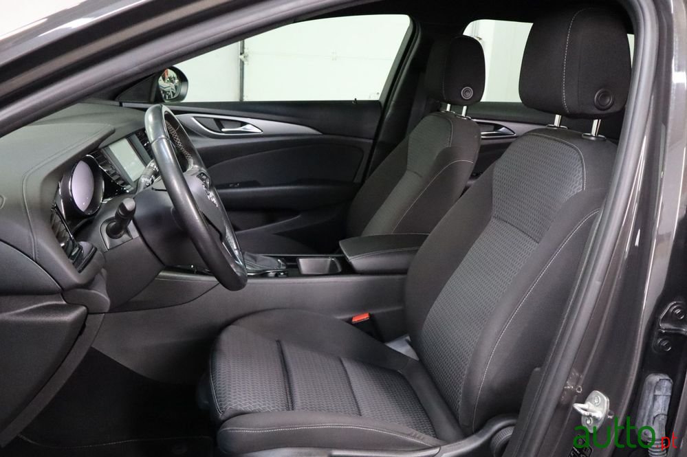 2022' Opel Insignia Sports Tourer photo #6