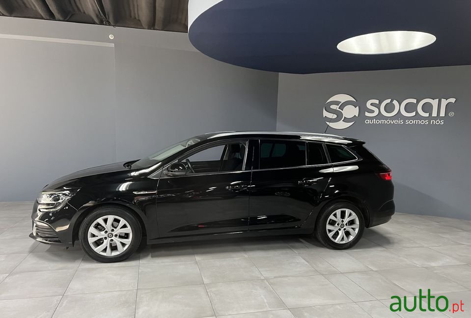 2019' Renault Megane Sport Tourer photo #3