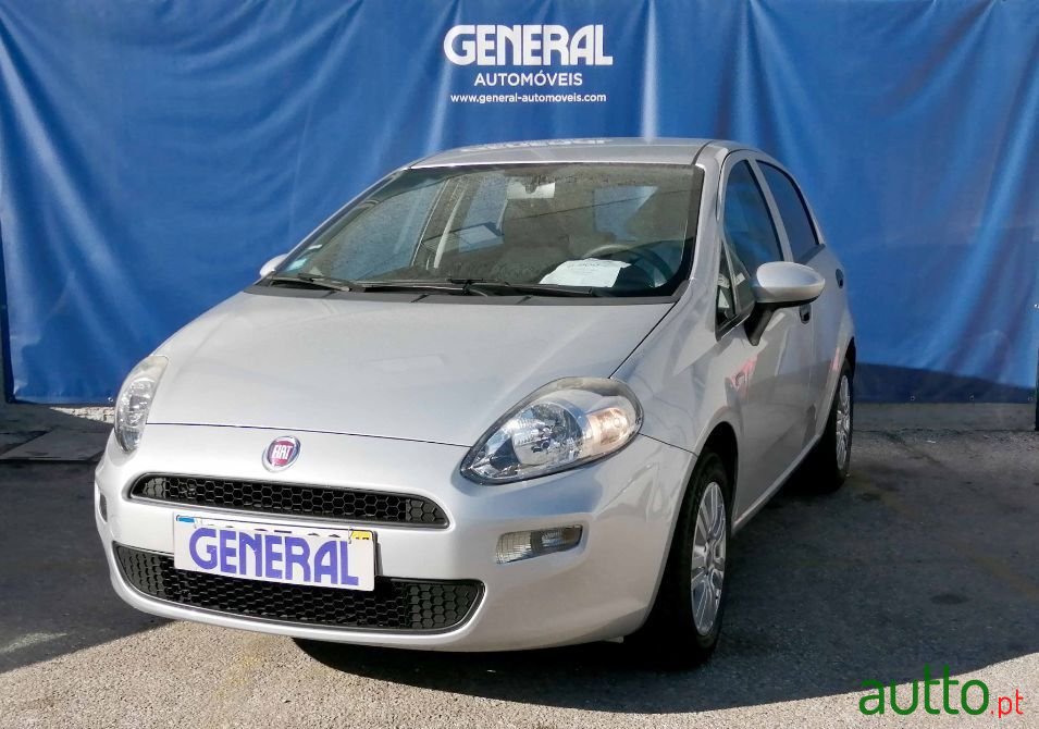 2017' Fiat Punto photo #1