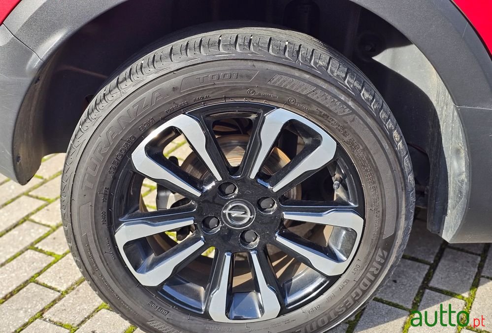 2024' Opel Crossland X 1.2 T Innovation photo #4