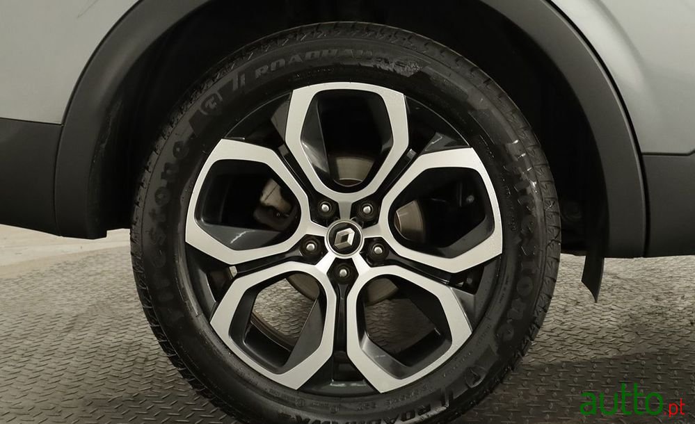 2023' Renault Arkana photo #5