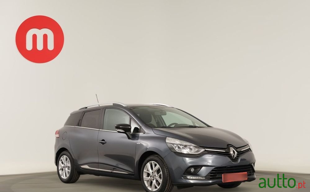2020' Renault Clio Sport Tourer photo #1