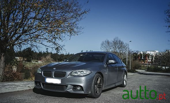 2016' BMW 520 photo #1