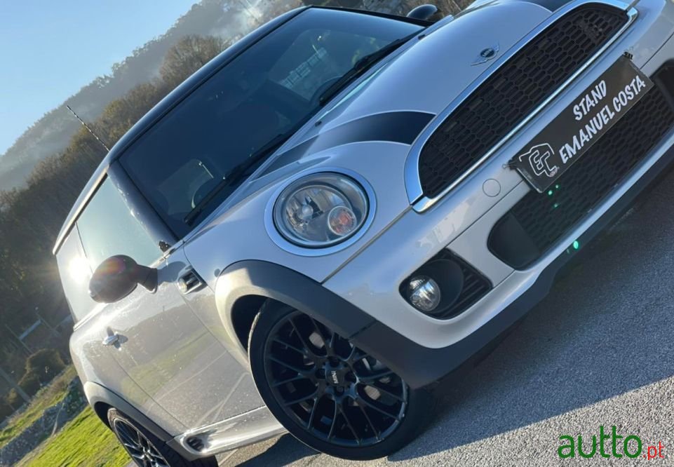 2012' MINI Cooper photo #2