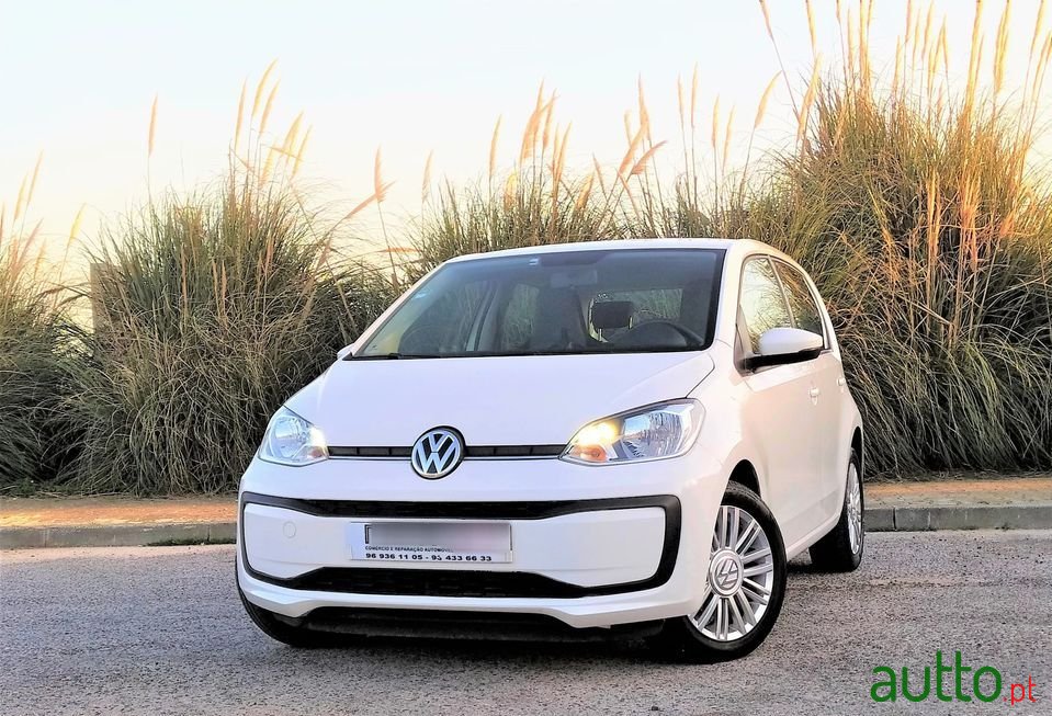 2019' Volkswagen Up photo #4