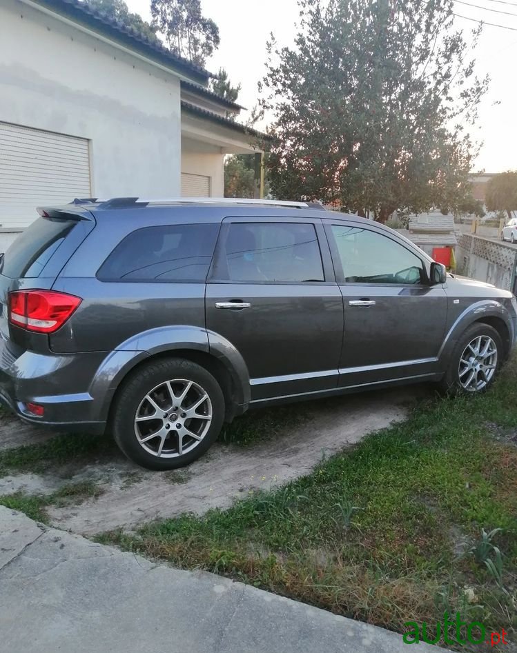 2014' Fiat Freemont 2.0 M-Jet photo #1