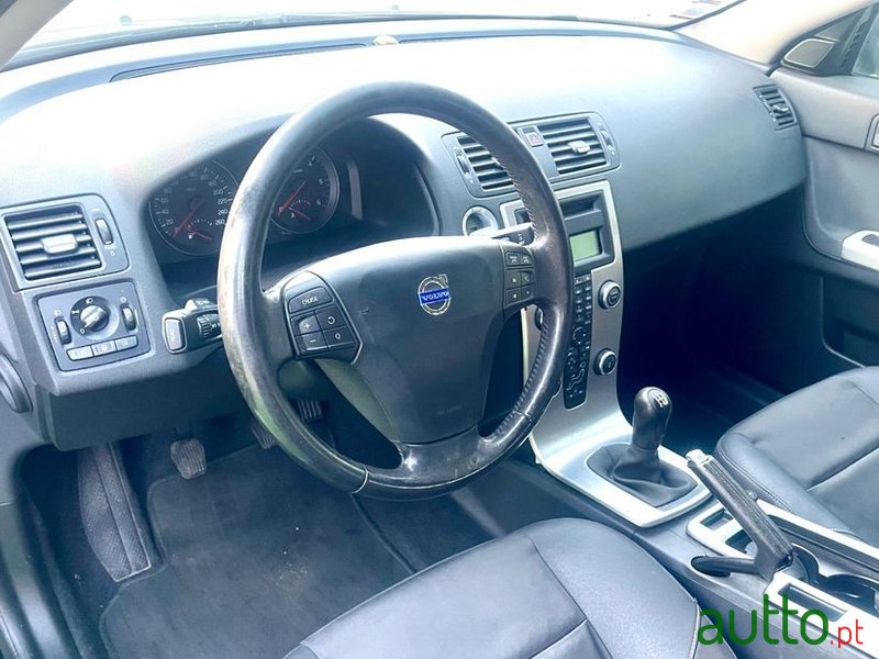 2008' Volvo V50 photo #6