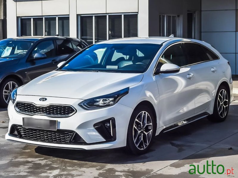 2019' Kia Proceed 1.0 T-Gdi Gt Line photo #5