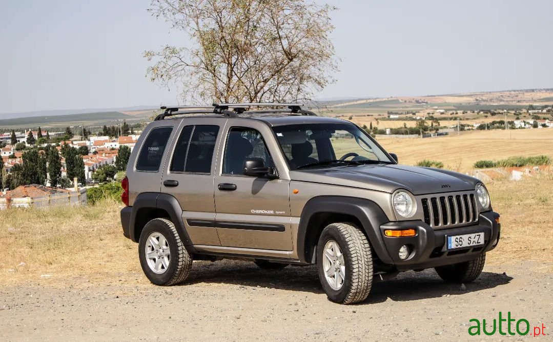 2003' Jeep Cherokee photo #3