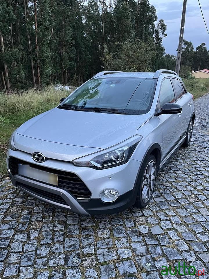 2018' Hyundai ix20 photo #1