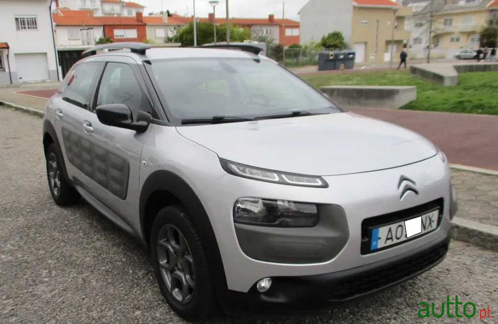 2014' Citroen C4 Cactus photo #1
