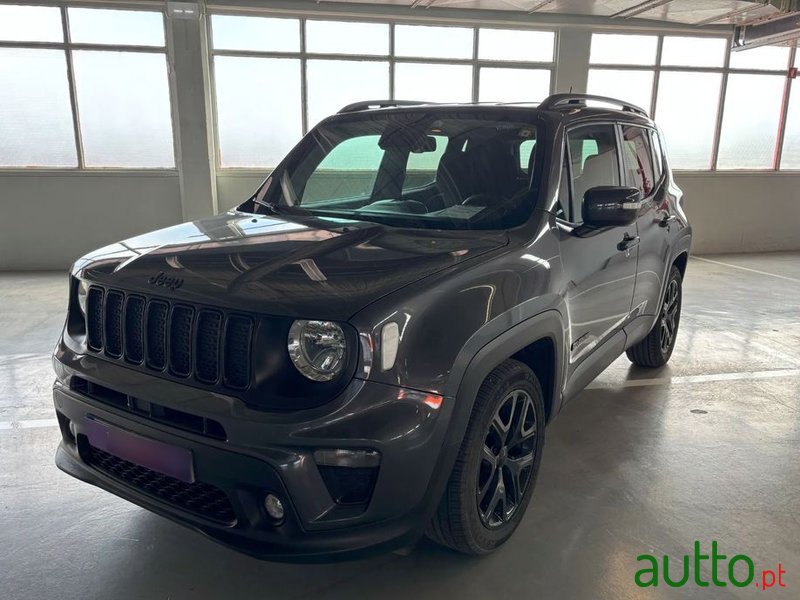 2022' Jeep Renegade photo #1