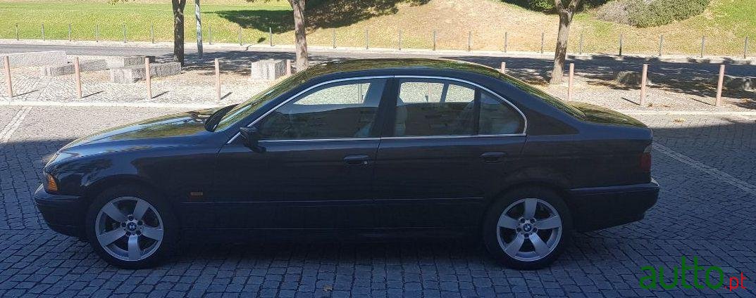 2003' BMW 520 D photo #1