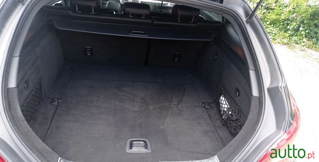 2017' Mercedes-Benz Cls-350 photo #2