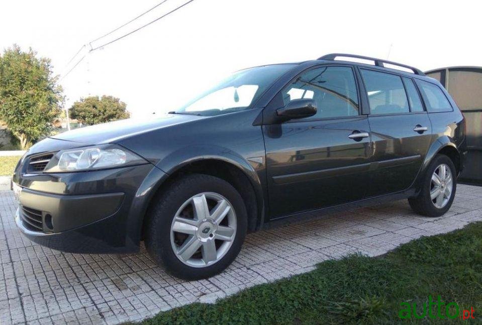 2009' Renault Megane-Break 1.5 Dci Privilège photo #1