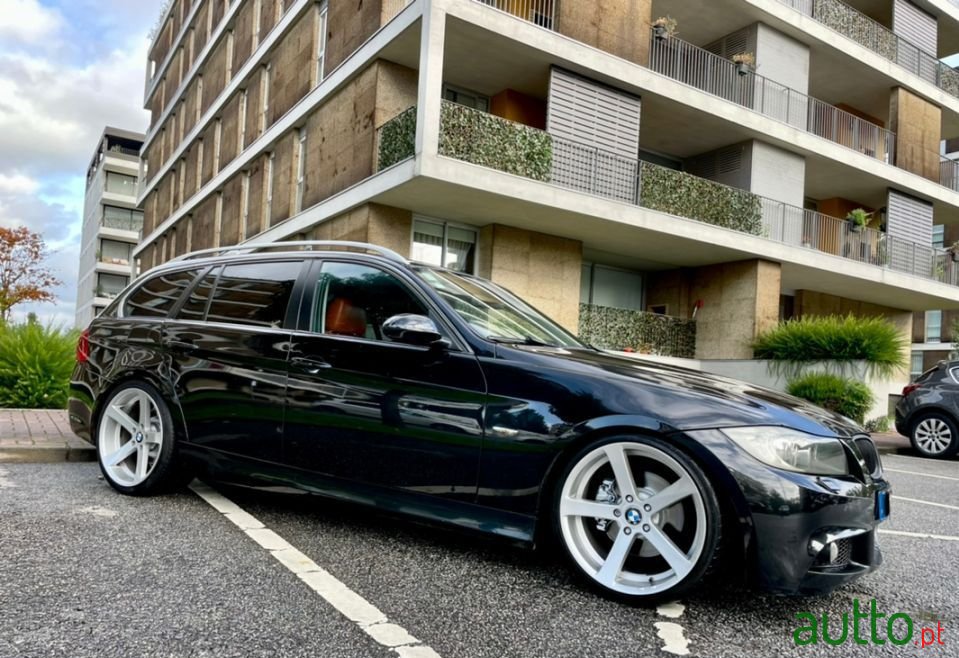 2008' BMW 320 photo #4