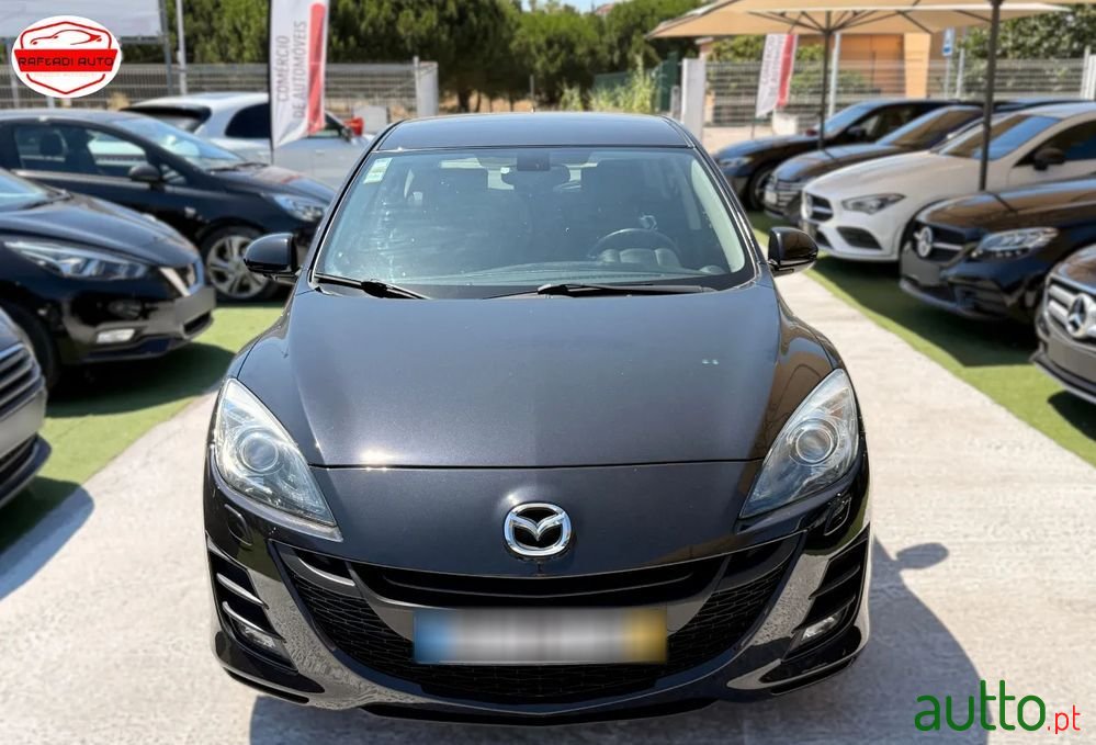 2009' Mazda 3 Hatchback photo #3