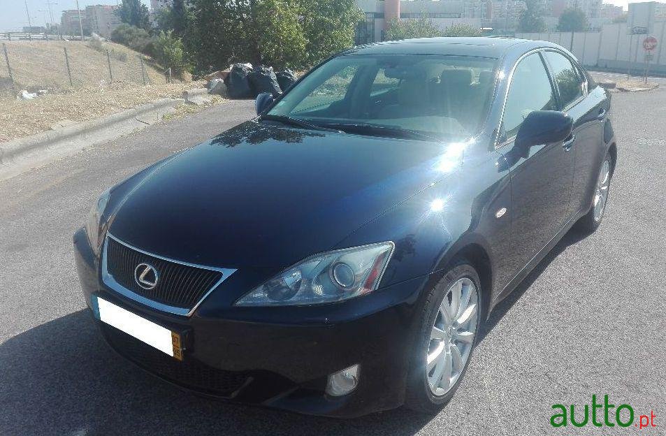 2007' Lexus Is 220 photo #1