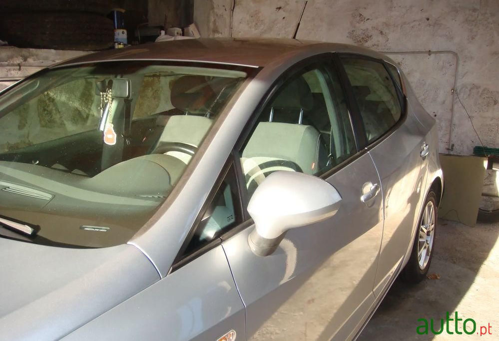 2009' SEAT Ibiza photo #3