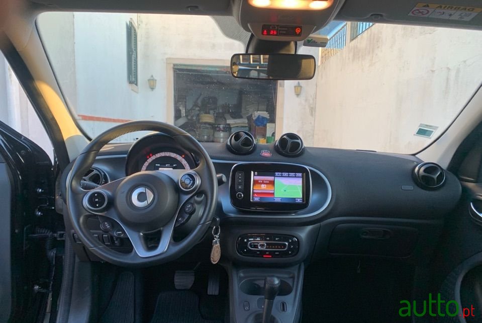 2018' Smart Forfour photo #4
