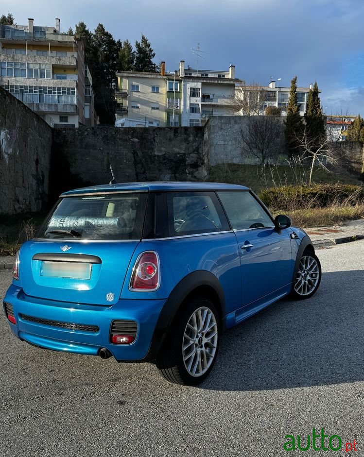 2012' MINI One 3 Portas photo #5