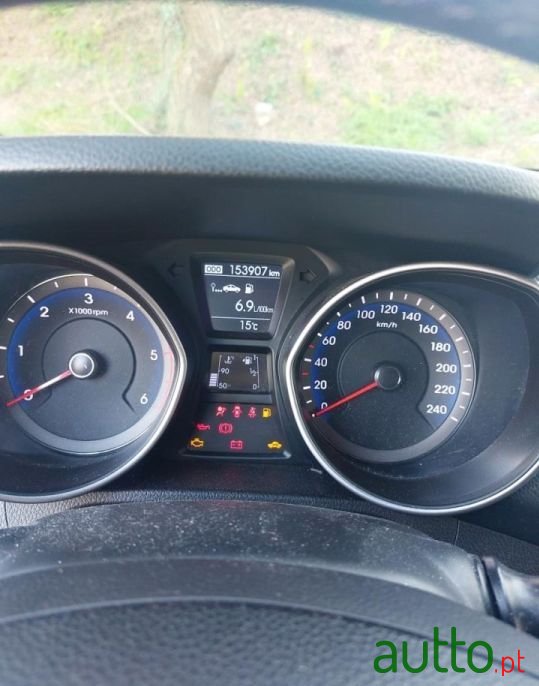 2015' Hyundai i30 Cw photo #2