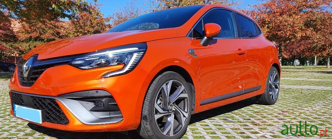 2020' Renault Clio photo #2