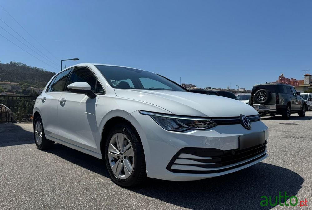 2022' Volkswagen Golf photo #6