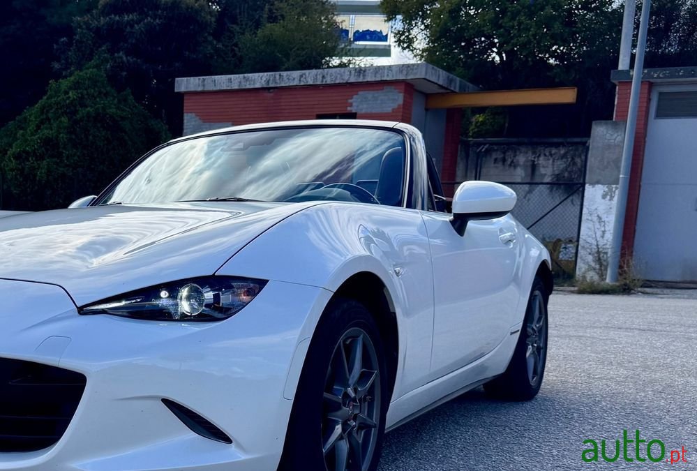 2021' Mazda MX-5 photo #5