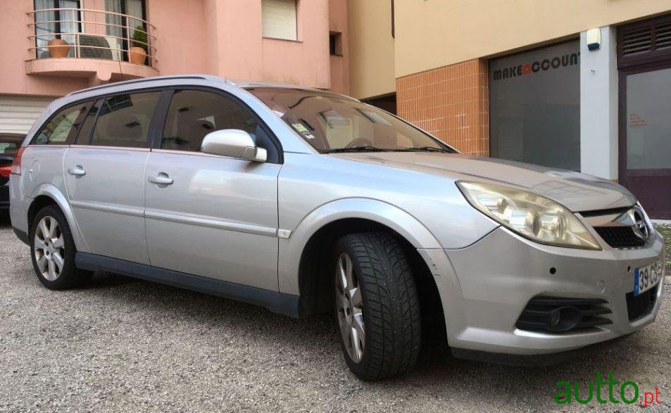 2007' Opel Vectra Caravan photo #1