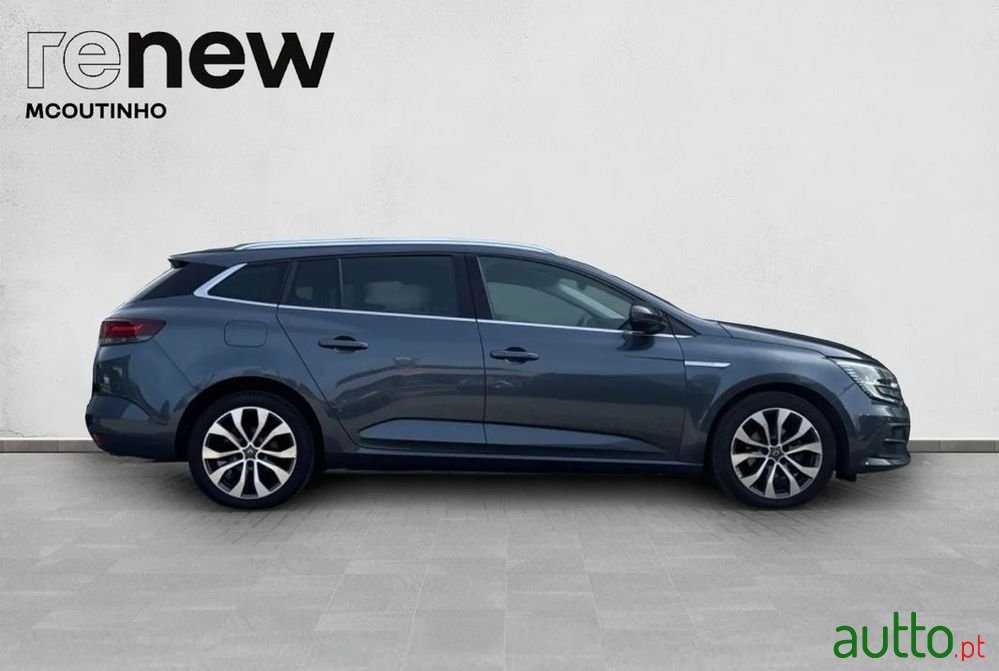 2022' Renault Mégane Sport Tourer photo #5