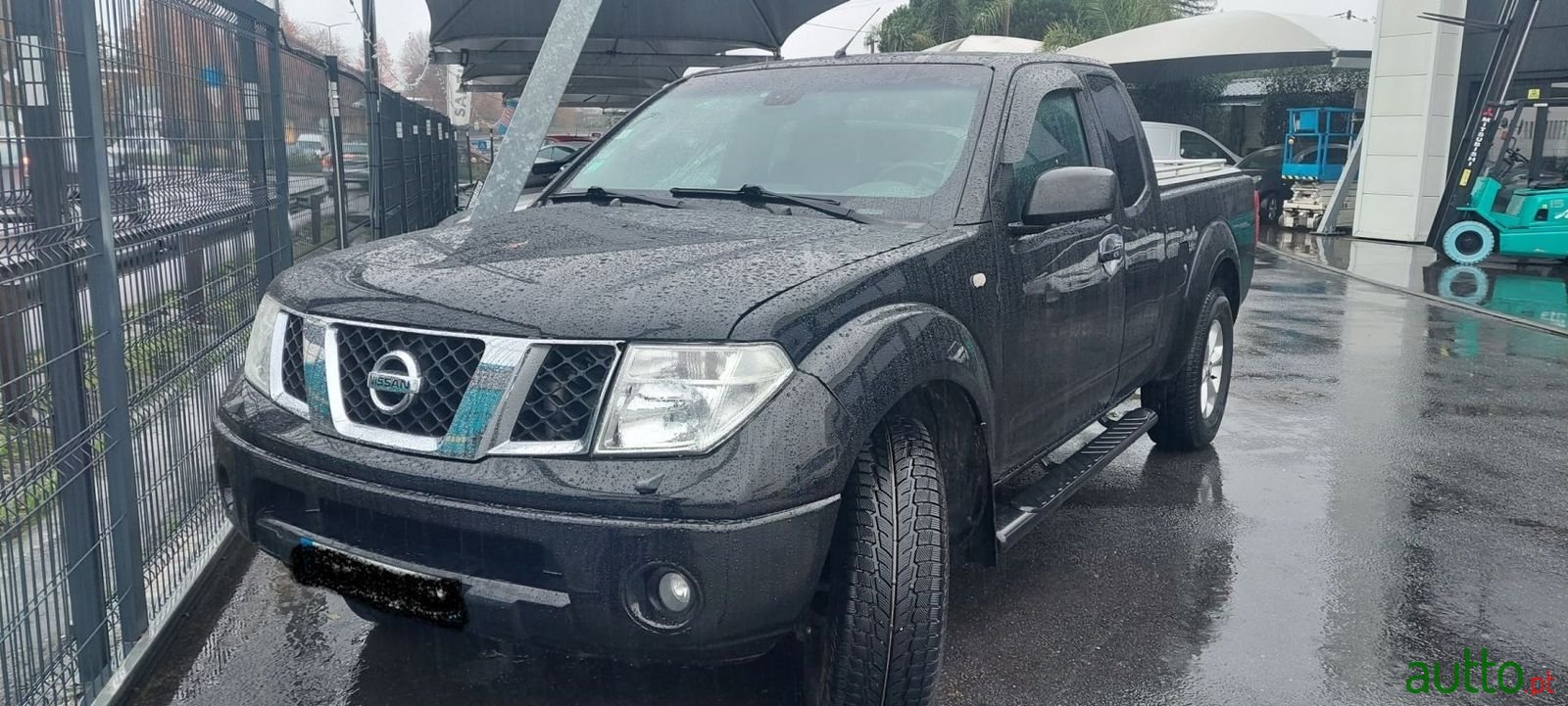 2006' Nissan Navara photo #1