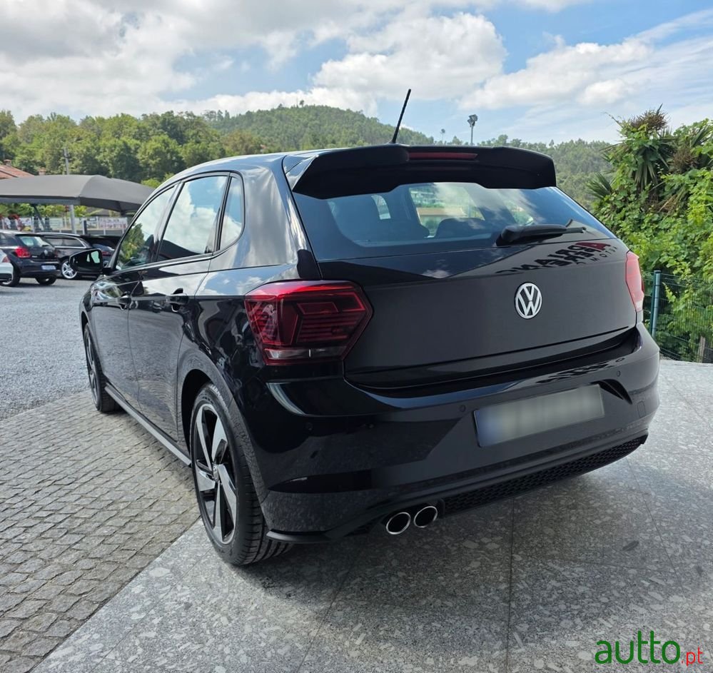 2020' Volkswagen Polo 2.0 Tsi Gti Dsg photo #3