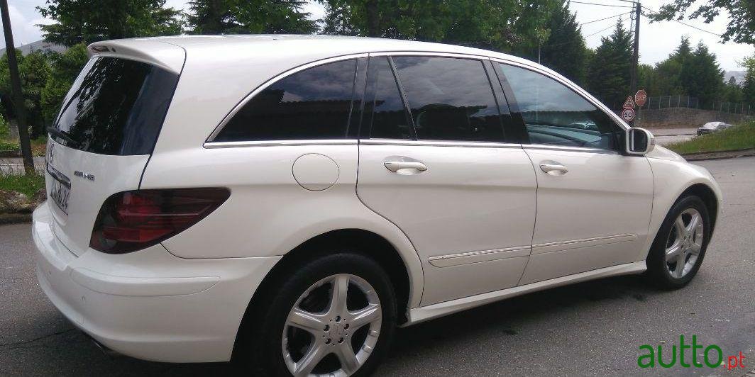 2006' Mercedes-Benz R 320 photo #5