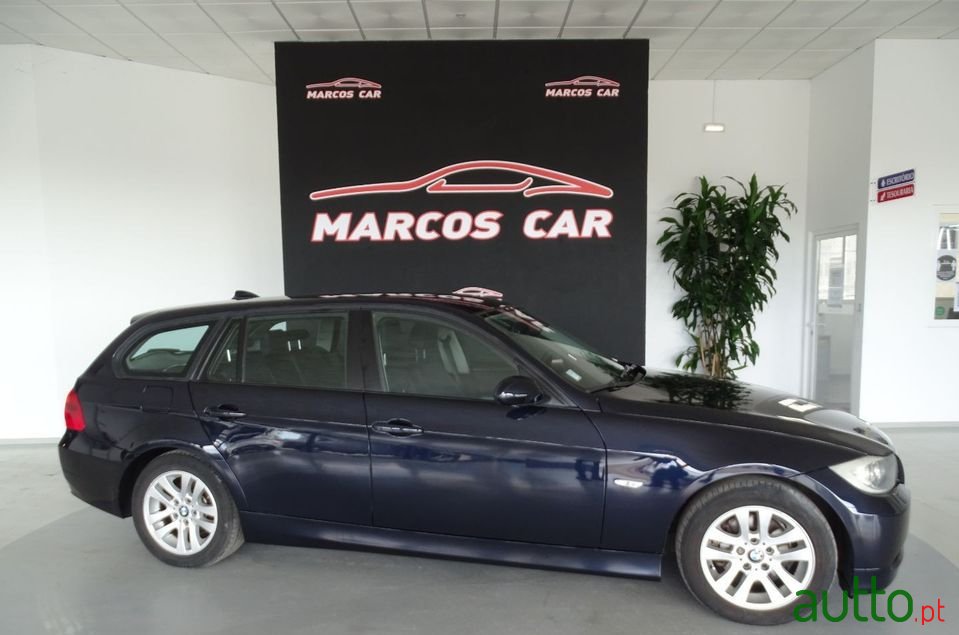 2007' BMW 320 Touring photo #6