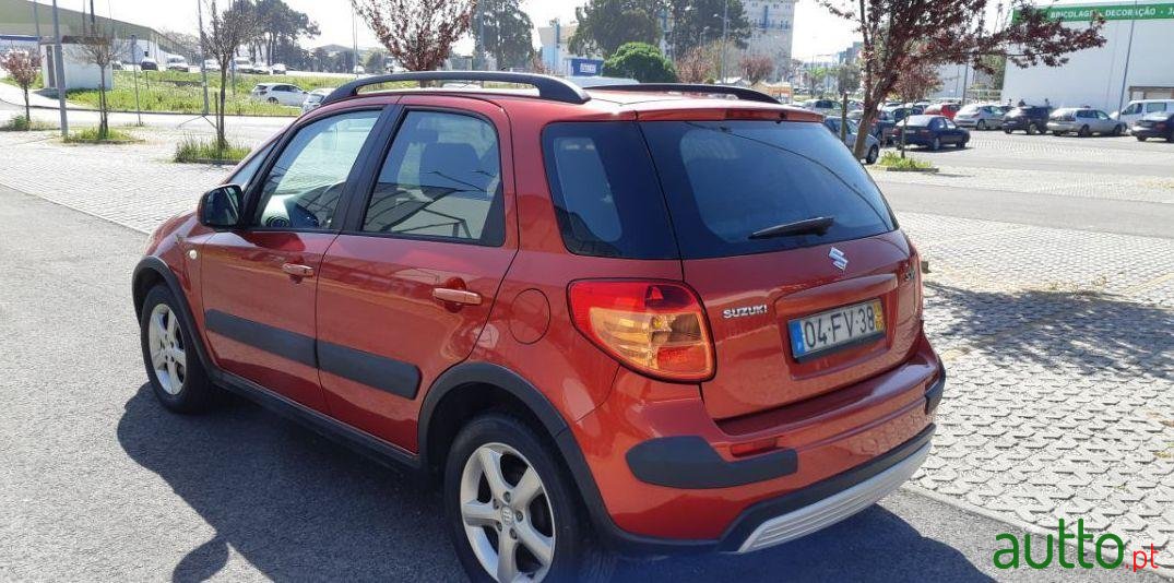 2007' Suzuki SX4 1.6 Ddis photo #3