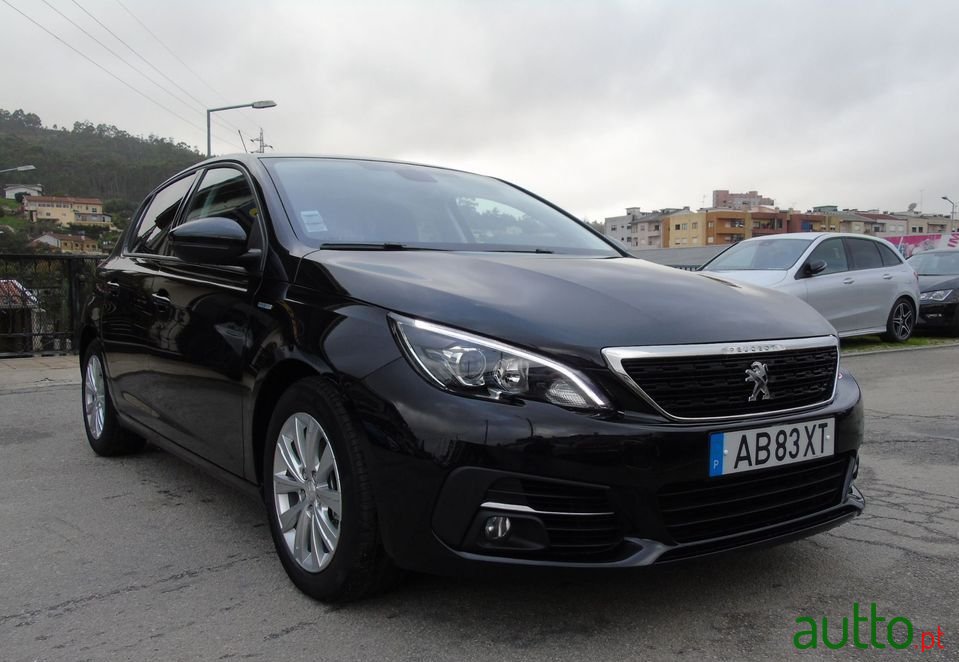 2020' Peugeot 308 photo #4