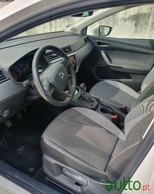 2017' SEAT Ibiza photo #2