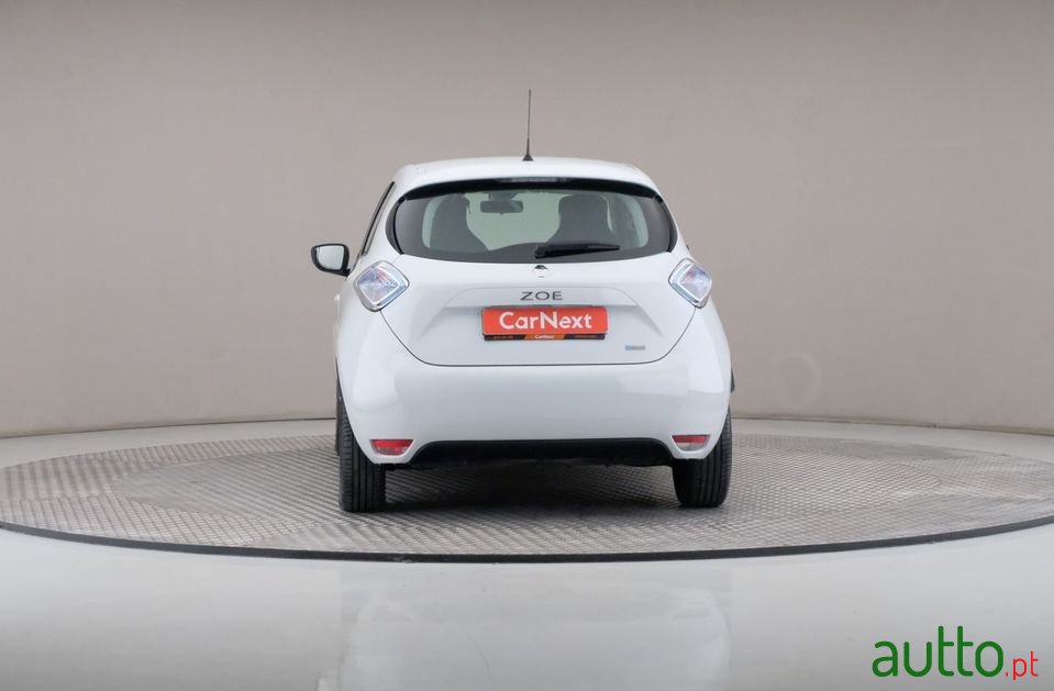 2018' Renault Zoe photo #5