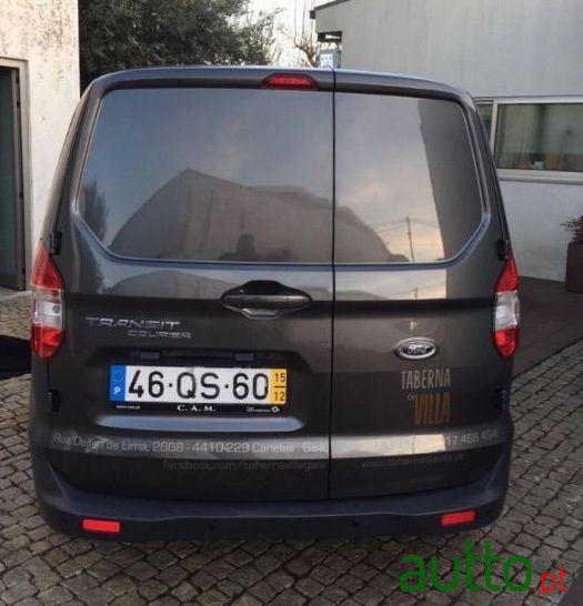 2015' Ford Courier Trend photo #2