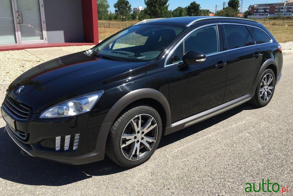 2013' Peugeot 508 RXH 2.0 HDi Hybrid4 2-Tronic photo #1