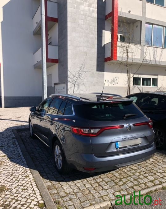 2019' Renault Megane Sport Tourer photo #5