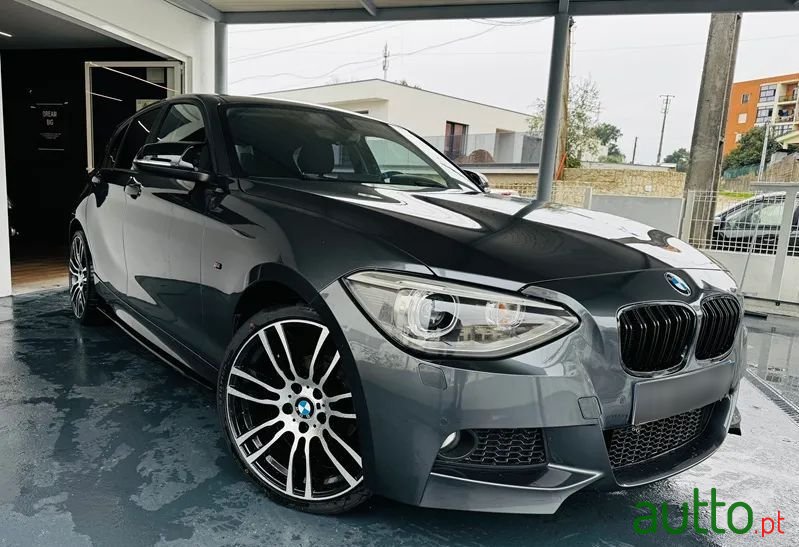 2013' BMW Série 1 D Pack M photo #3