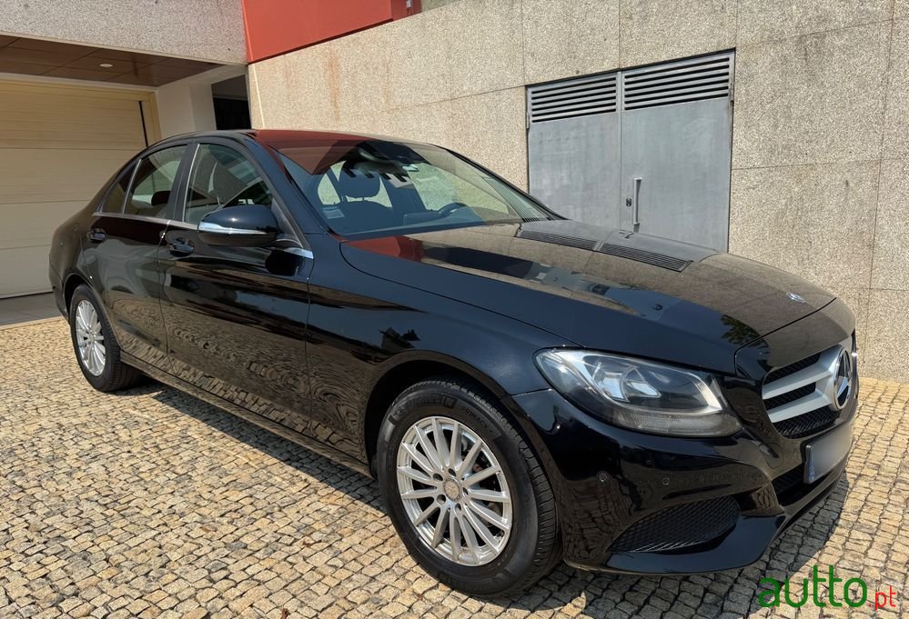 2014' Mercedes-Benz Classe C photo #4