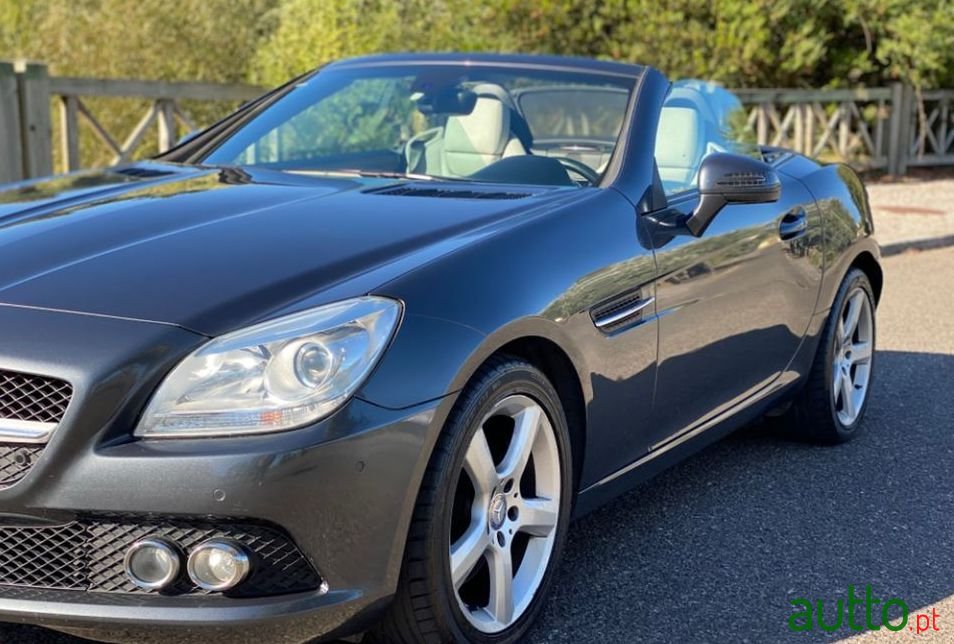 2012' Mercedes-Benz Slk-250 photo #1