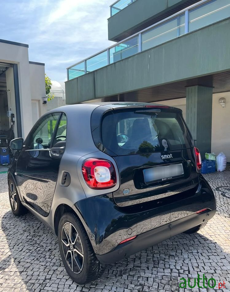 2020' Smart Fortwo Eq Pulse photo #2